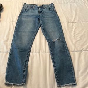Altar’d state cut off ankle blue jeans Size 27/5